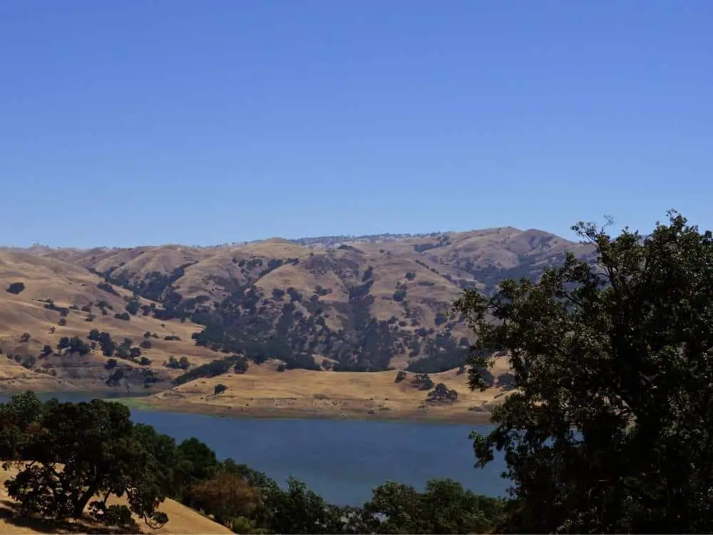 Calaveras Lake