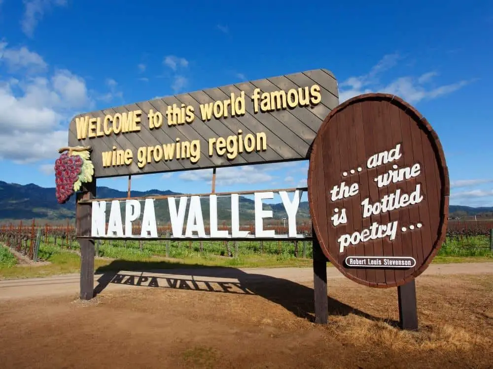 Napa Valley Wooden entrance sign