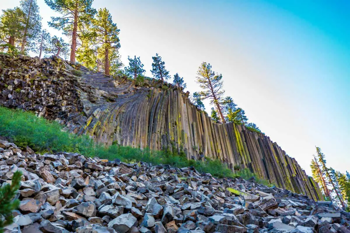 The unusual rock formation of columnar basalt at Devils Postpile National Monument California - California Places, Travel, and News.