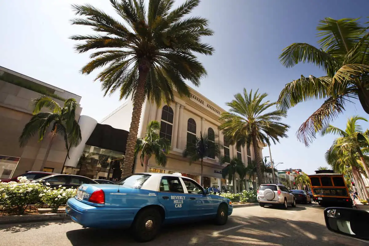 Where Celebrities Live in California (Hotspots!) 2024