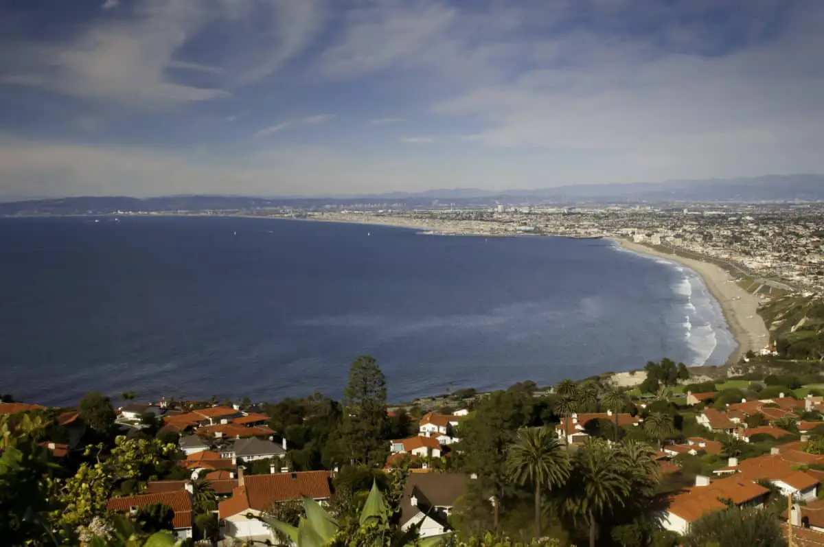 Coastline from Palos Verdes to Santa Monica. - California Places, Travel, and News.