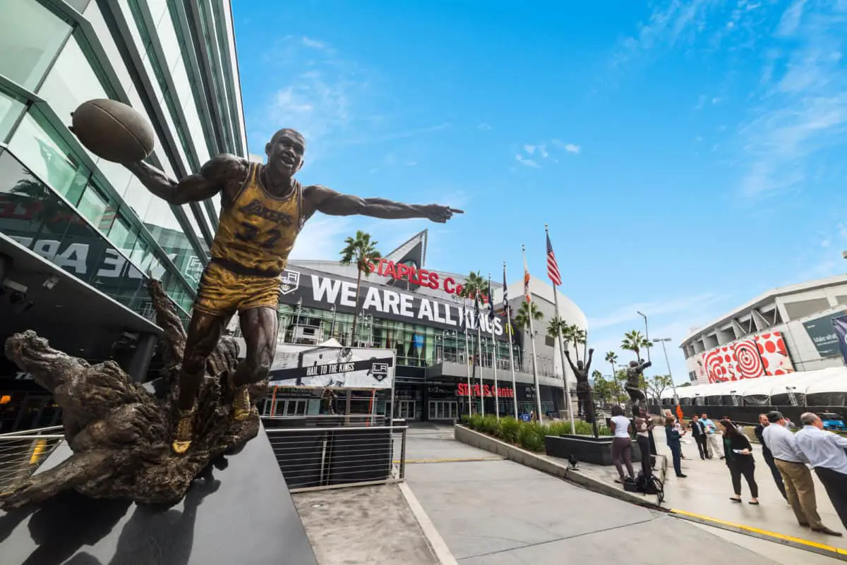 Earvin Magic Johnson statue at Staples Center - California Places, Travel, and News.