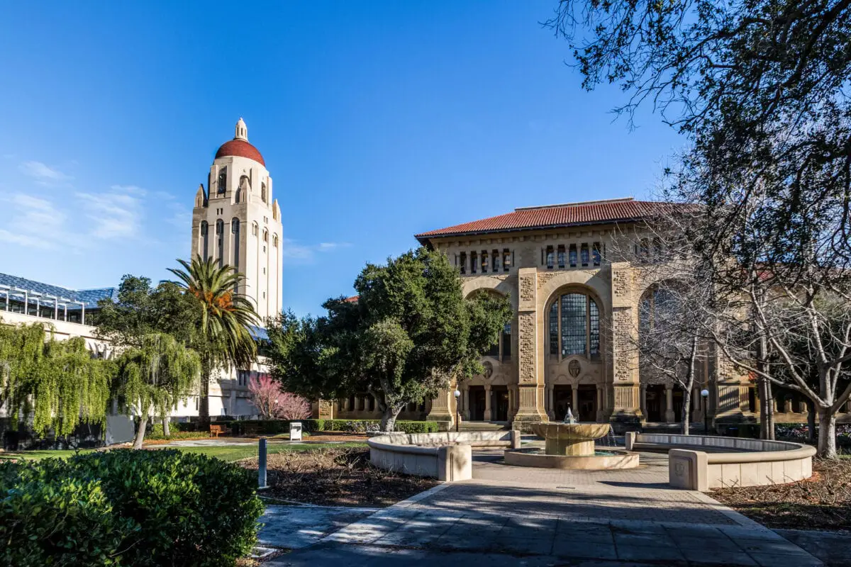 Stanford University Campus and Hoover Tower Palo Alto California - California Places, Travel, and News.