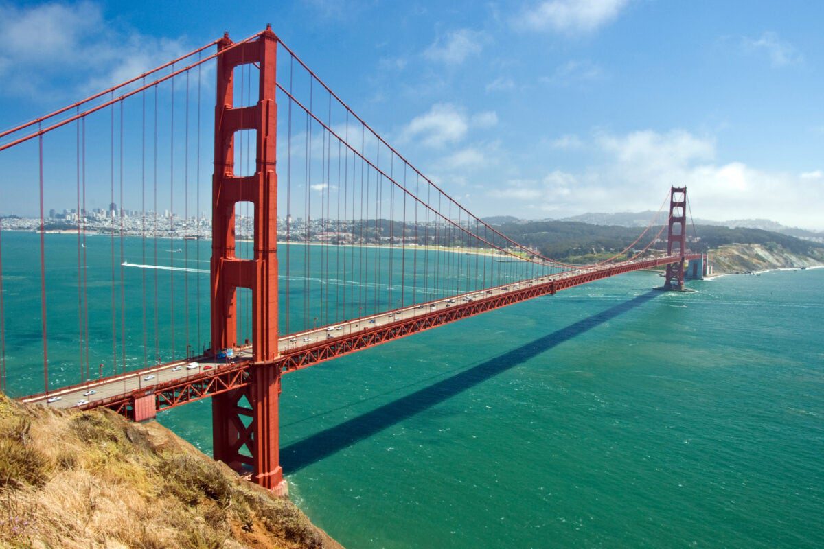 The Golden Bridge in San Francisco - California Places, Travel, and News.