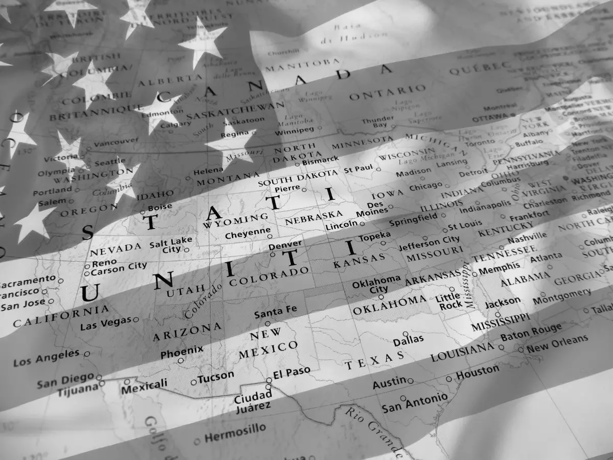 United States map black and white effect - California Places, Travel, and News.